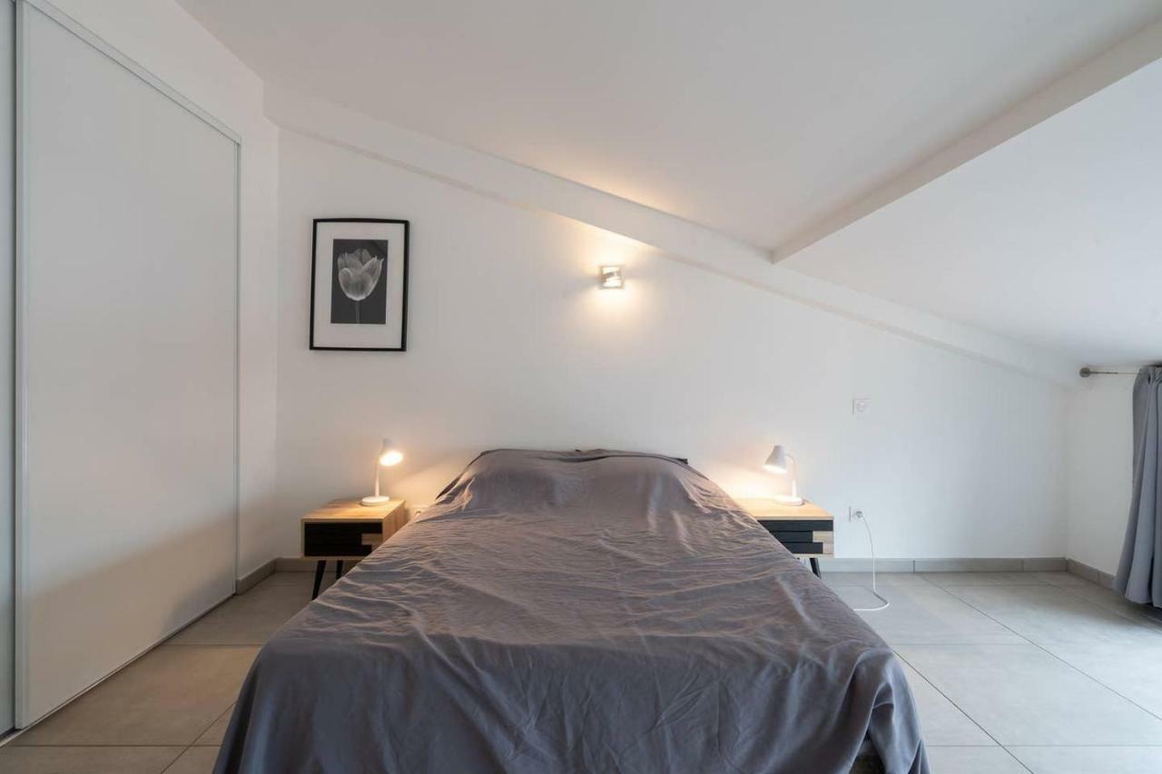 303 - Appartement Duplex Moderne - Jeanne D'Arc, Тулуза Экстерьер фото
